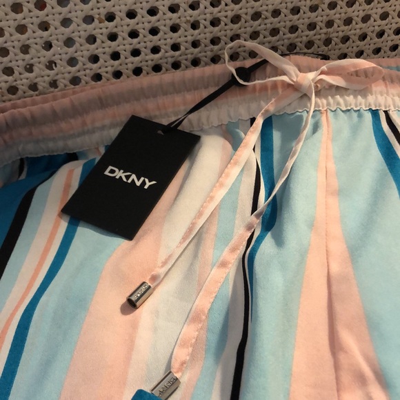 NWT DKNY Silky Wide Leg Striped Pants with Elastic, Tie-Adjustable Waist - Picture 5 of 15